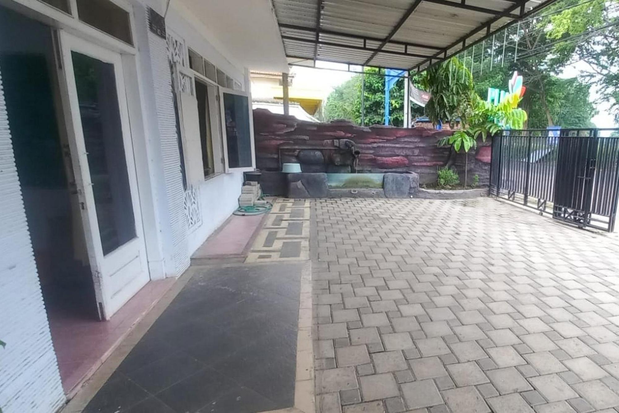 Fortuna Hotel Redpartner Near Exit Tol Paiton Exterior foto